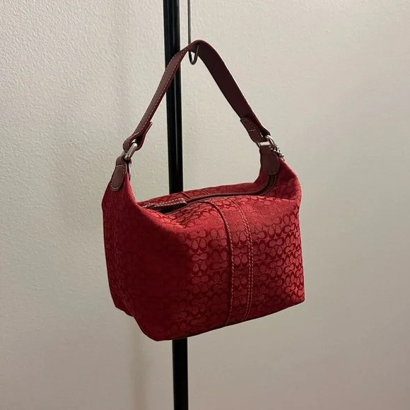 Vintage Coach Y2K Cherry Red Soho Mini Signature Sufflette Shoulder Bag F40589 - Picture 3 of 7